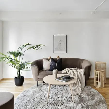 Modern In The Center Of Leilighet *