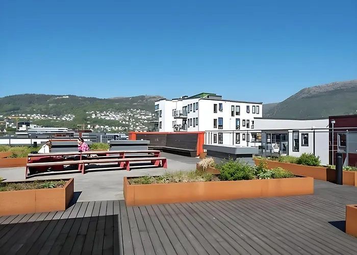 Modern In The Center Of * Μπέργκεν